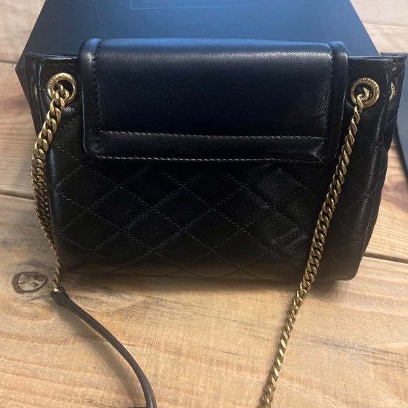 Saint Laurent - Picture 5 of 5